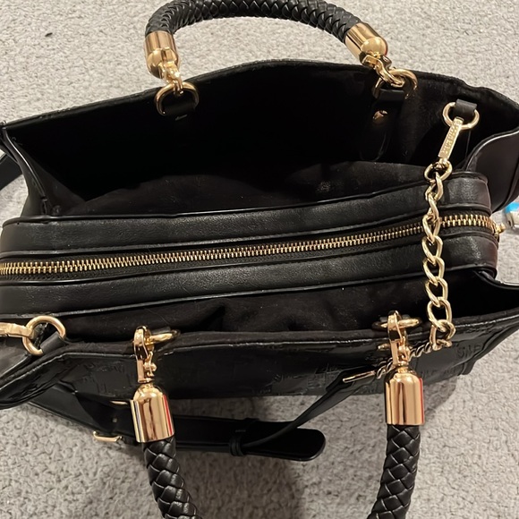 Black SM tote - Picture 2 of 3
